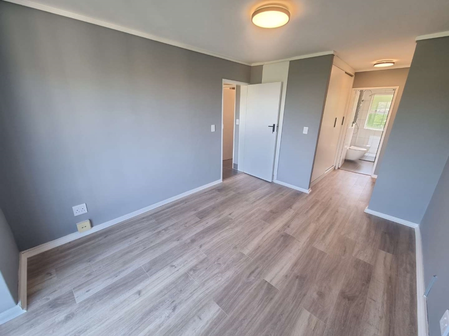 To Let 3 Bedroom Property for Rent in Scott Estate Western Cape